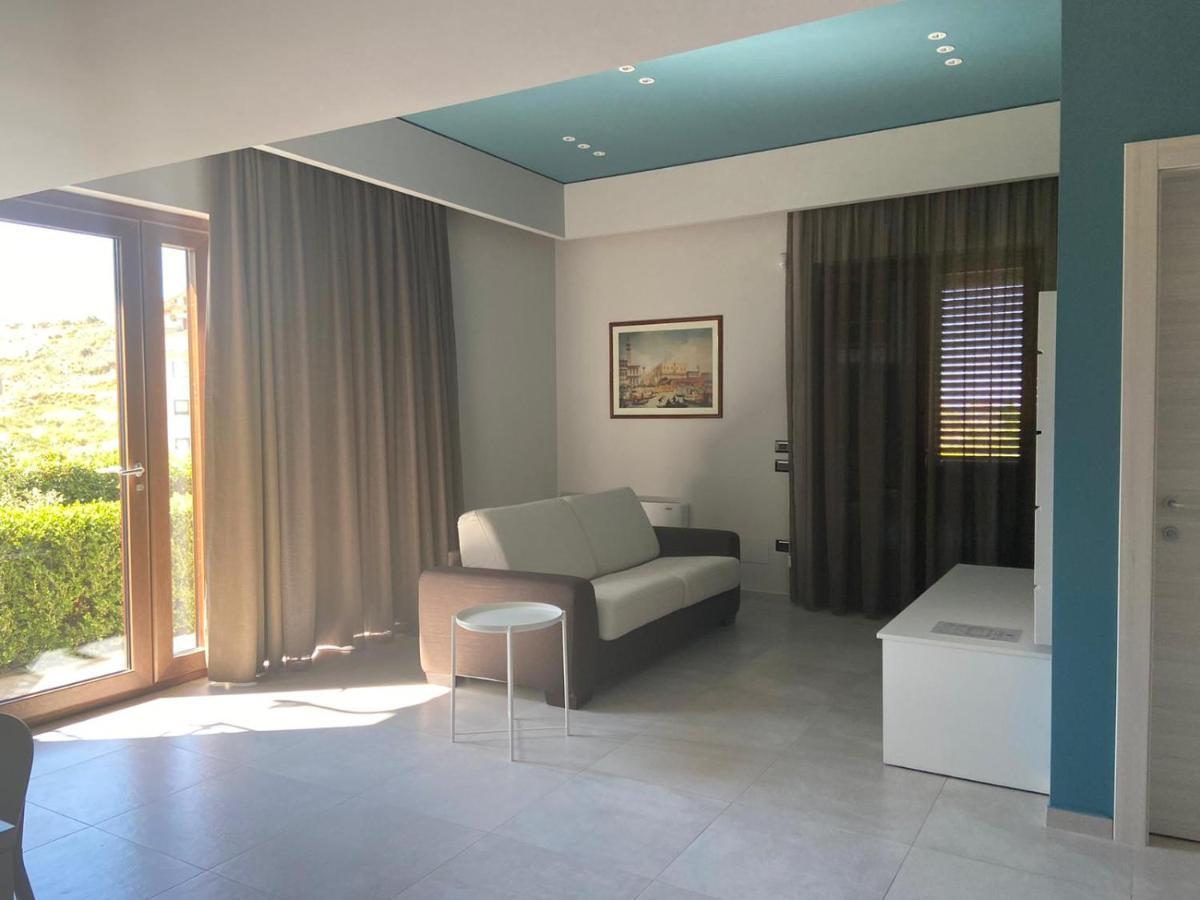 Villa Torre Degli Ulivi Corigliano Calabro Exteriör bild